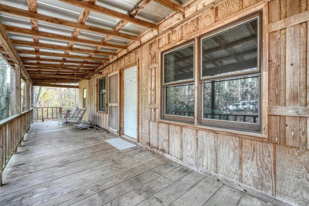 2479 Plum Orchard Road, Clayton GA 30525 - Photo