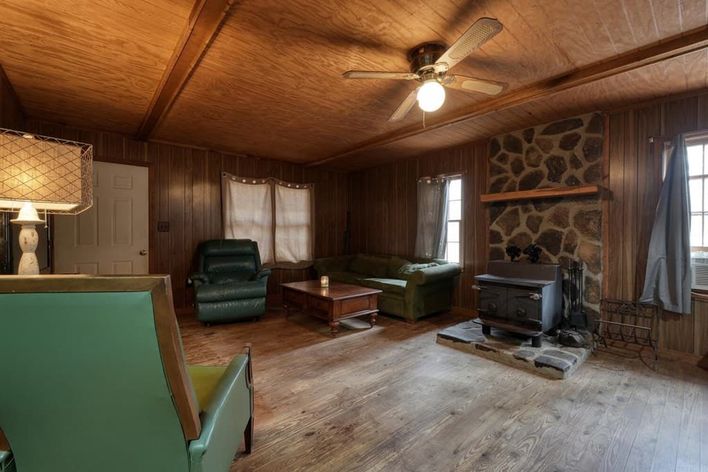 2479 Plum Orchard Road, Clayton GA 30525 - Photo
