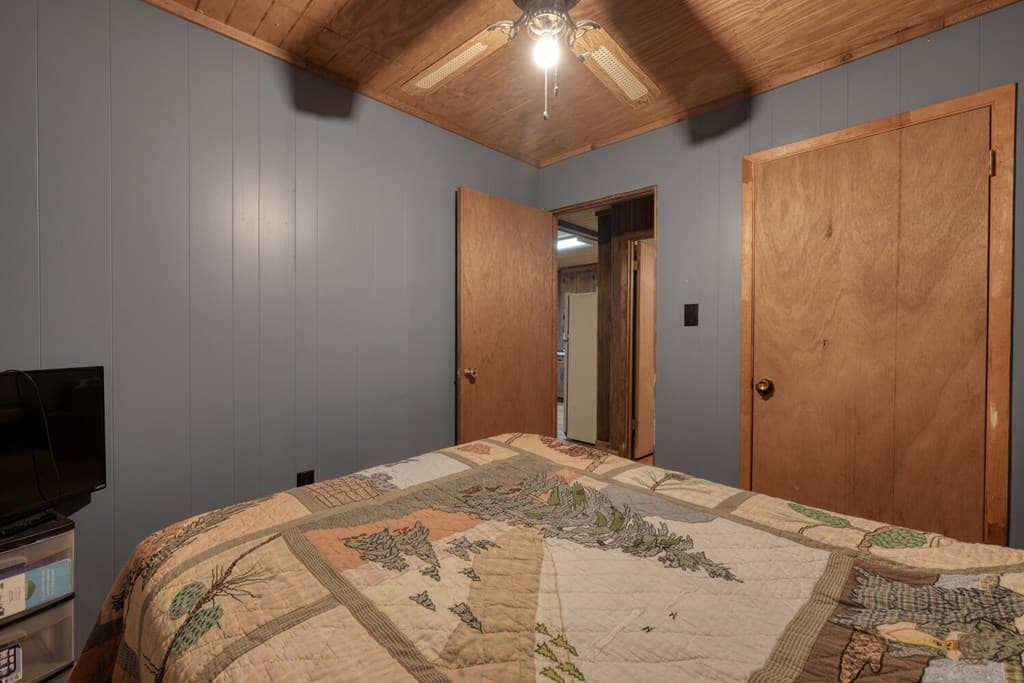 2479 Plum Orchard Road, Clayton GA 30525 - Photo