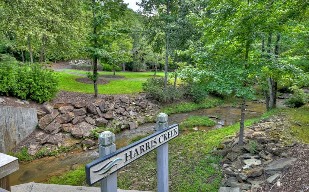 136 Whispering Ridge Court, Ellijay GA 30540 - Photo