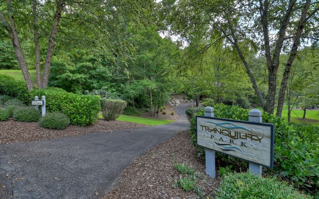 136 Whispering Ridge Court, Ellijay GA 30540 - Photo
