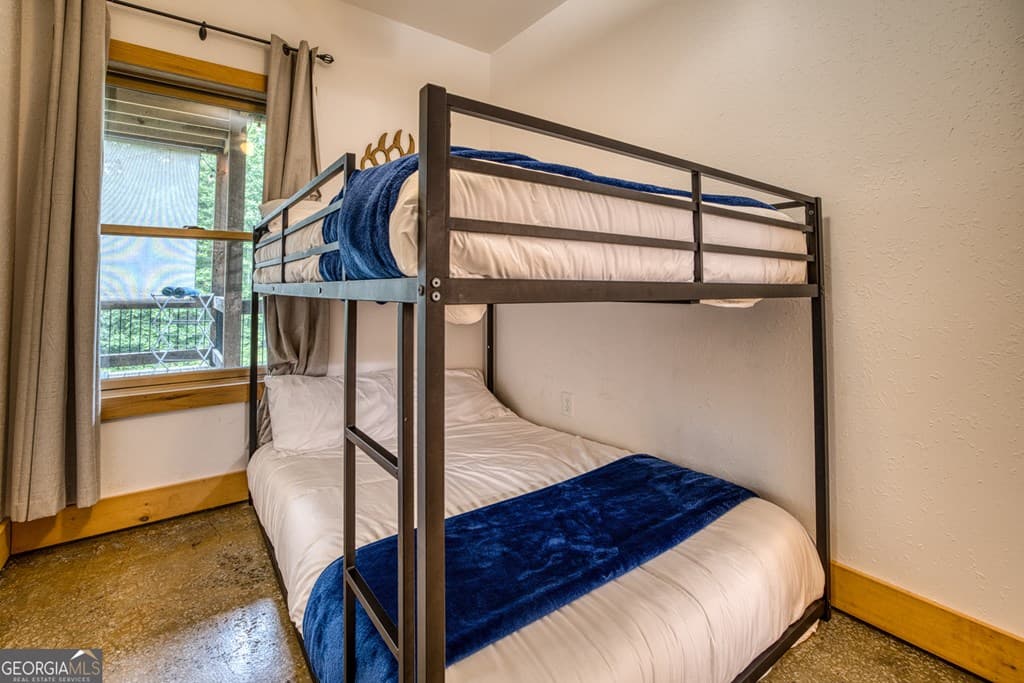 284 Lees Ride, Mccaysville GA 30555 - Photo