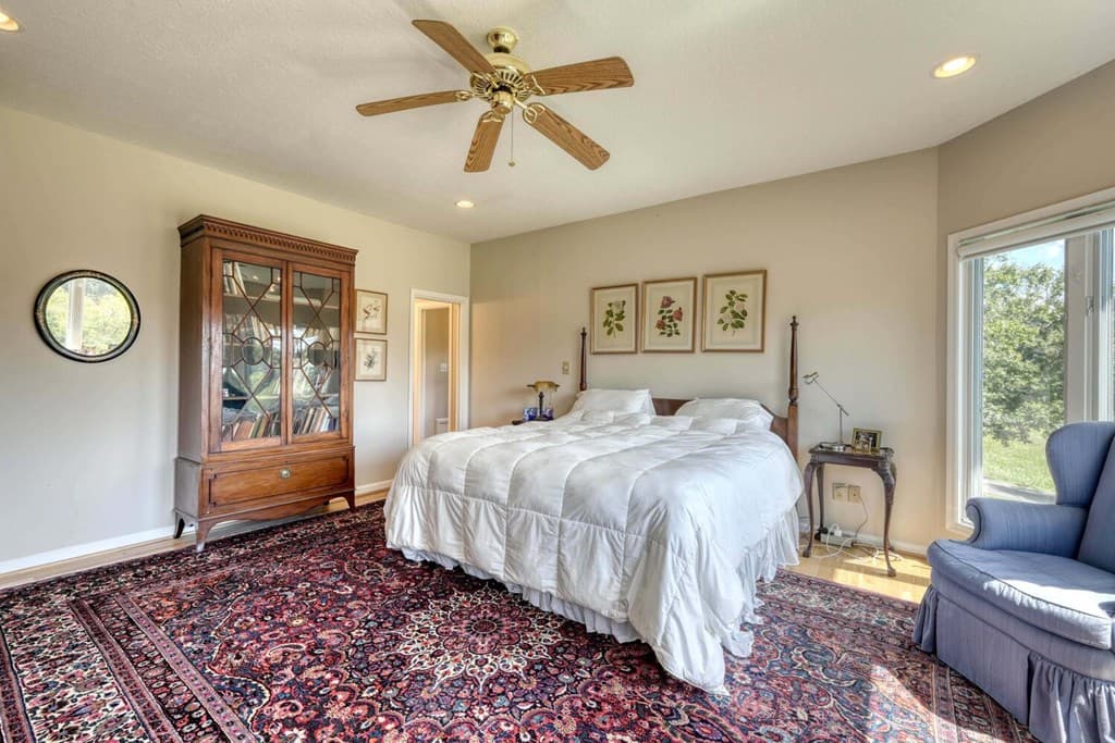 208 Rich Drive, Blairsville GA 30512 - Photo