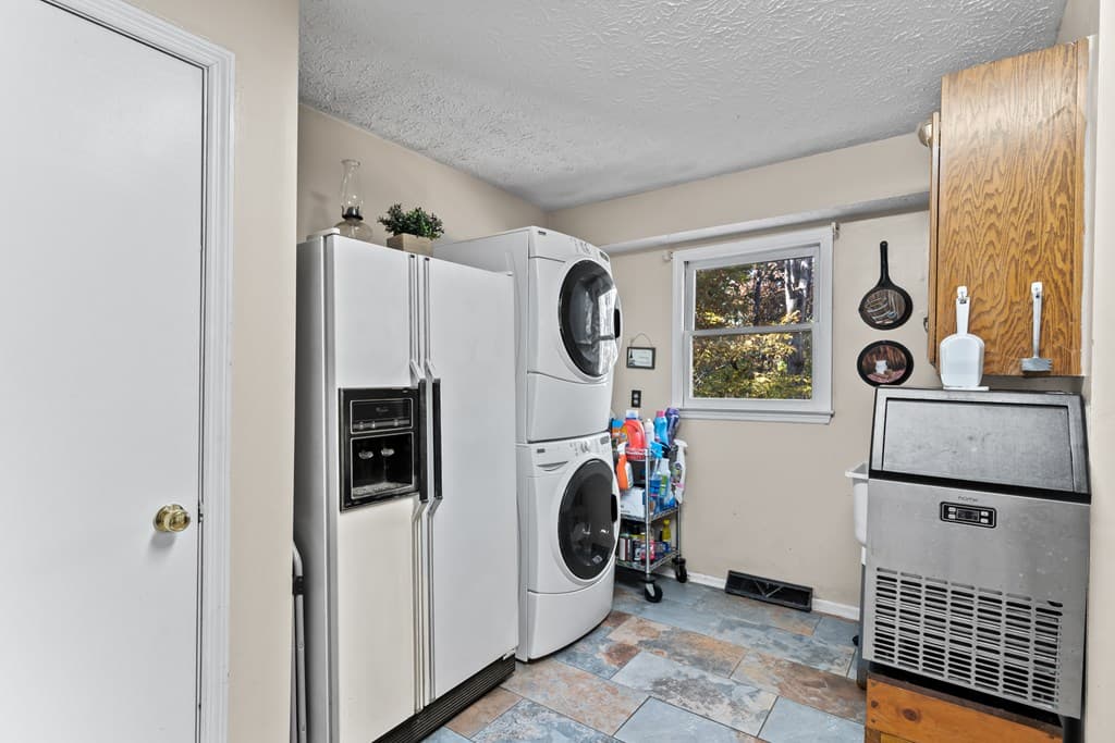 1062 Bethel Church Road, Silver Creek GA 30173 - Photo