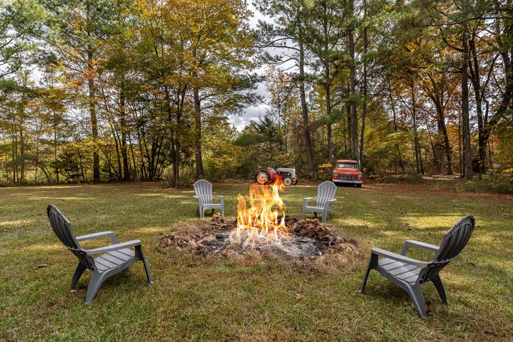 1062 Bethel Church Road, Silver Creek GA 30173 - Photo
