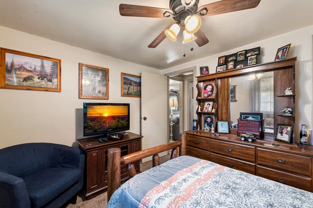 121 Orchard Boulevard, Blue Ridge GA 30513 - Photo