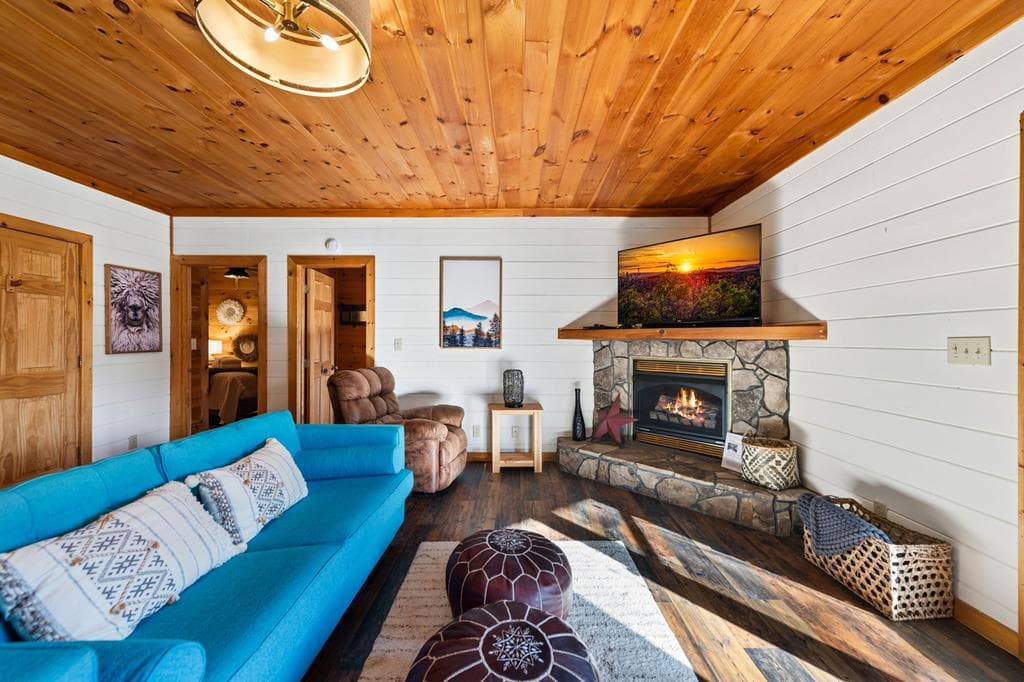 297 Tall Timber Mountain Road, Blue Ridge GA 30513 - Photo