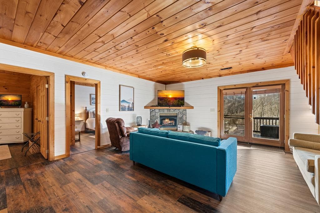 297 Tall Timber Mountain Road, Blue Ridge GA 30513 - Photo