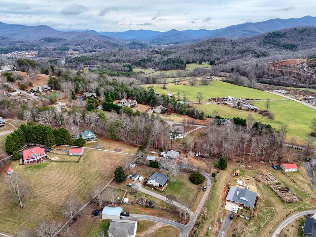 2276 Lovingood Rd., Hiawassee GA 30546 - Photo