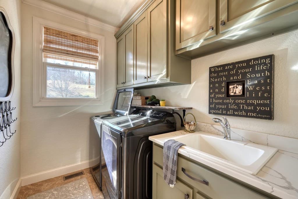 215 Harmony Lane, Hiawassee GA 30546 - Photo