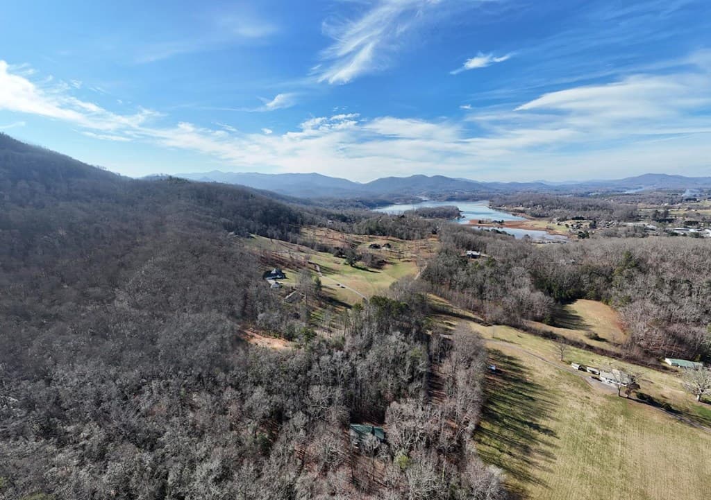 215 Harmony Lane, Hiawassee GA 30546 - Photo