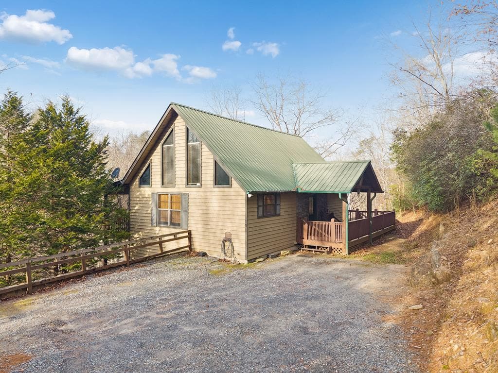 101 Moonshine Mountain Road, Mineral Bluff GA 30559 - Photo