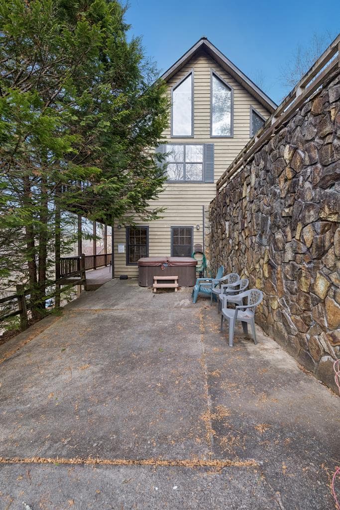 101 Moonshine Mountain Road, Mineral Bluff GA 30559 - Photo