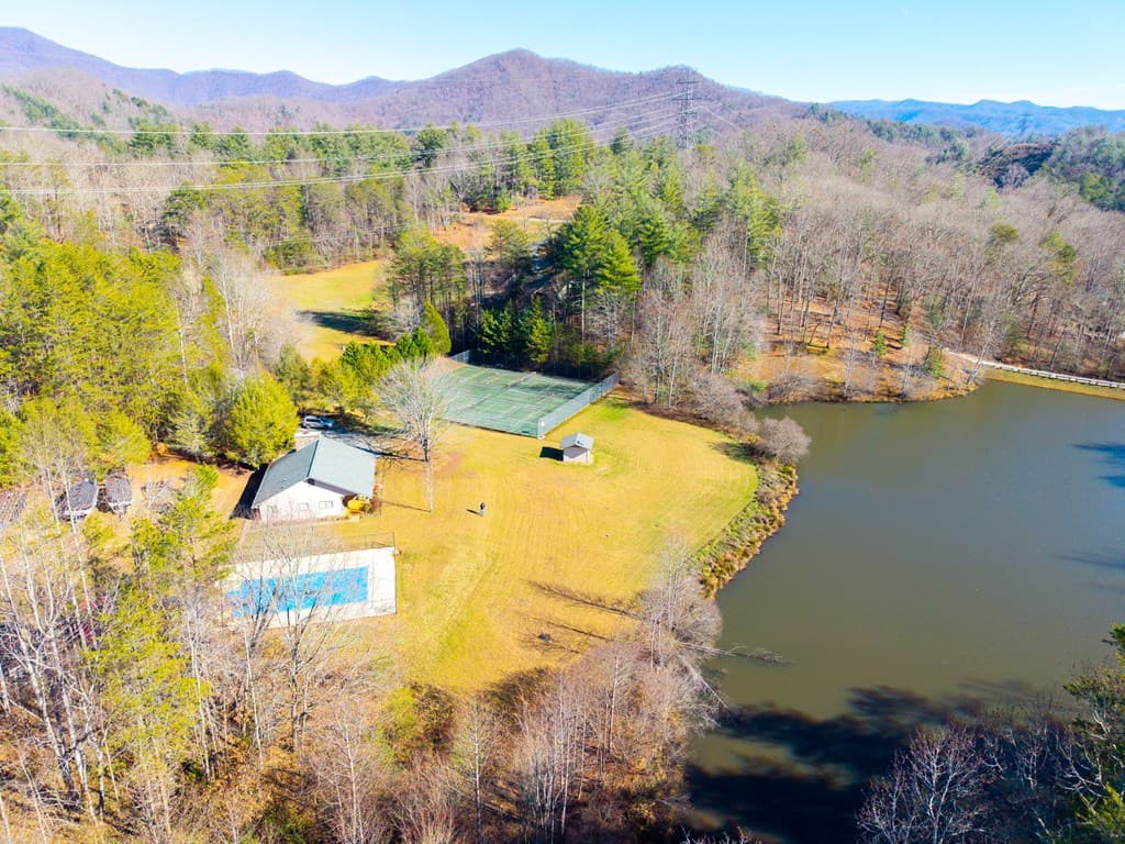 56 Cross Creek Trail, Robbinsville NC 28771 - Photo