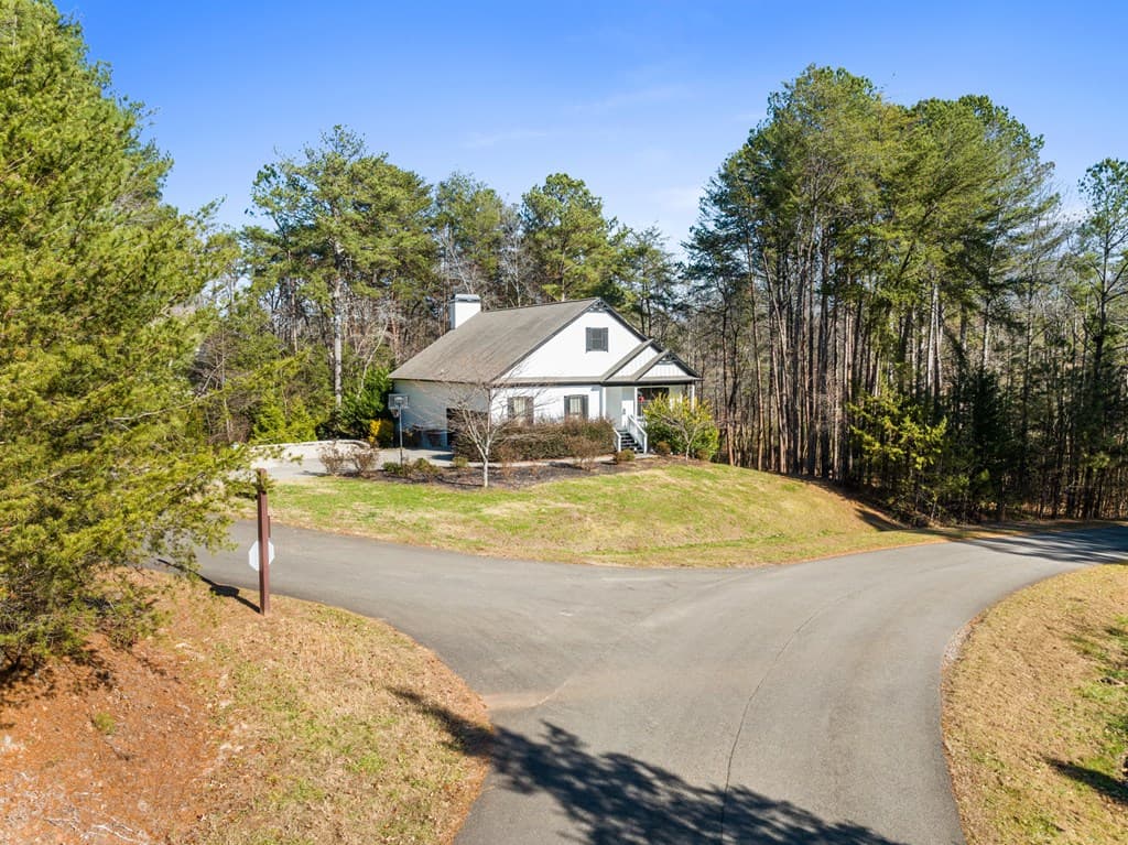 41 Brumby Trail, Ellijay GA 30536 - Photo