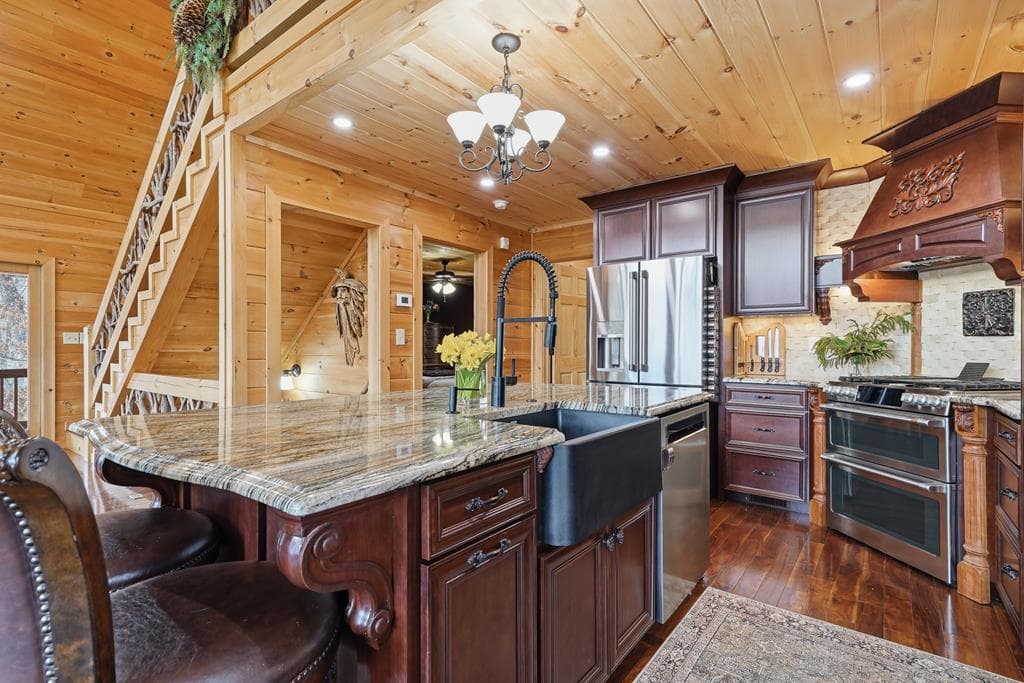 339 Birdseye View, Blue Ridge GA 30513 - Photo