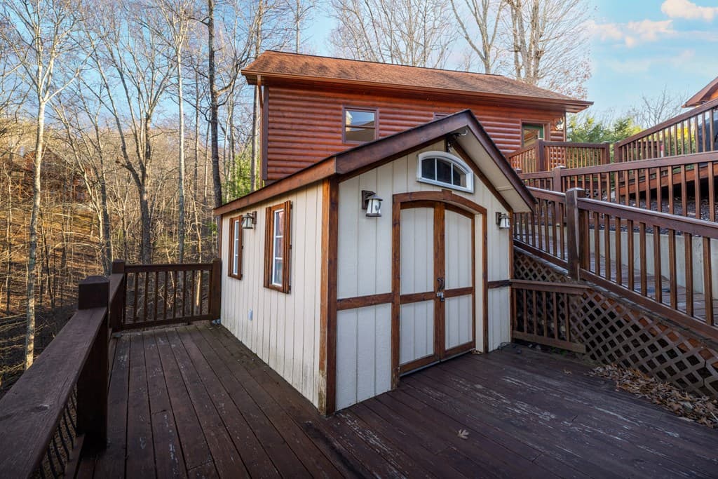1359 Mountain High Drive, Mineral Bluff GA 30559 - Photo
