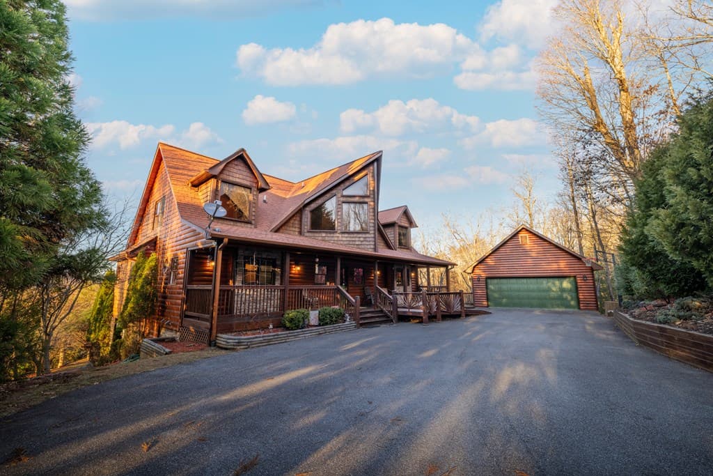 1359 Mountain High Drive, Mineral Bluff GA 30559 - Photo
