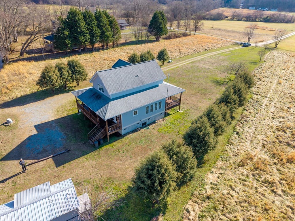 328 Pauls Meadow Drive, Hayesville NC 28904 - Photo
