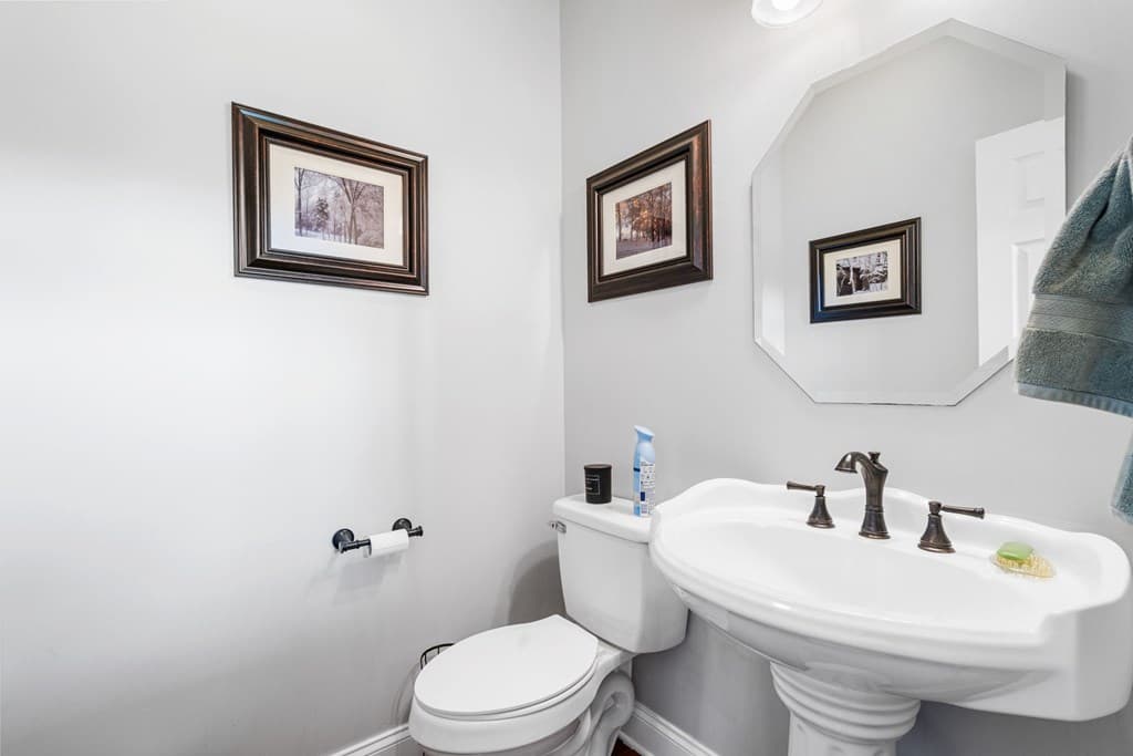 328 Pauls Meadow Drive, Hayesville NC 28904 - Photo