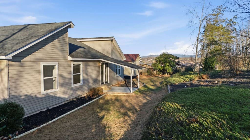 195 Hogsed Road, Hiawassee GA 30546 - Photo