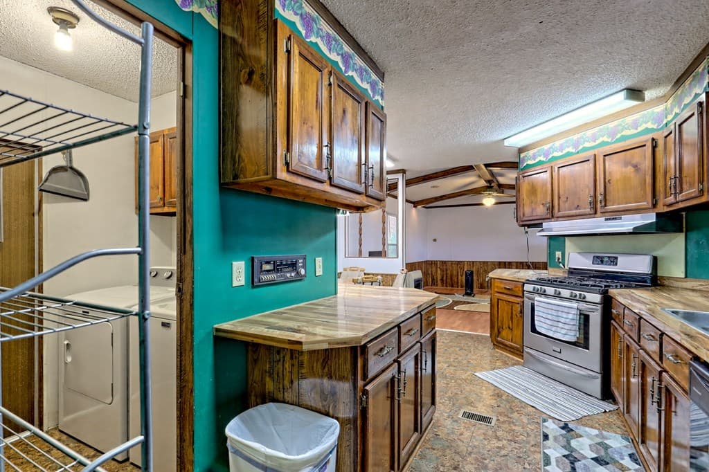 9 Wig King Drive, Murphy NC 28906 - Photo