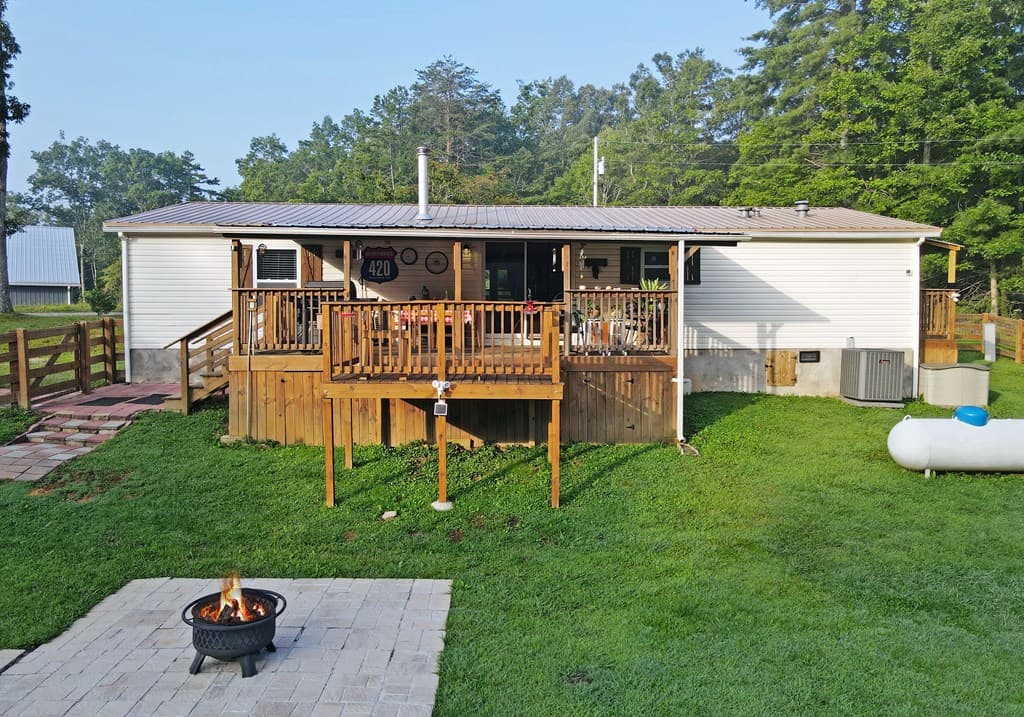 41 Old Wilscott Lane, Blairsville GA 30512 - Photo