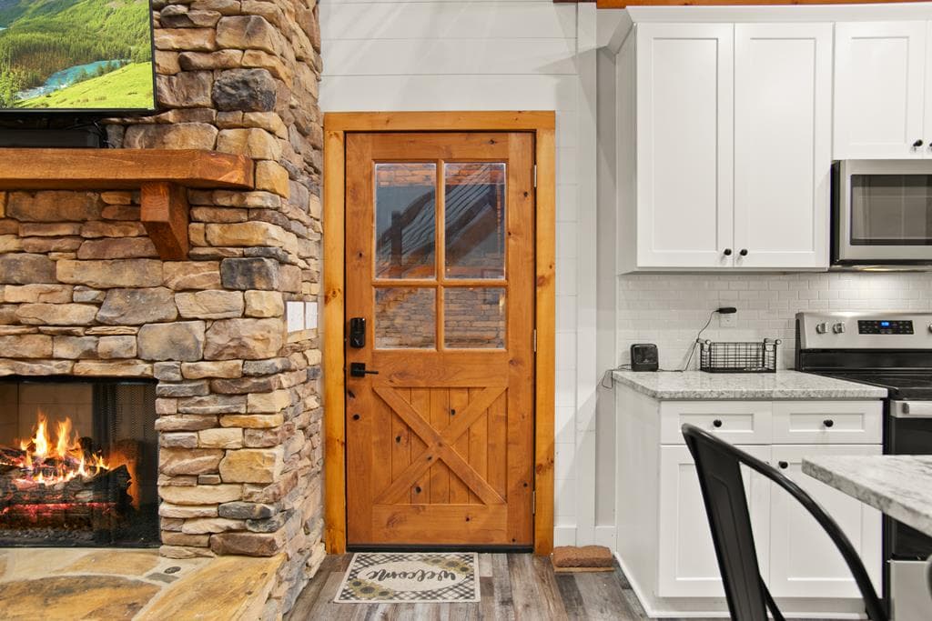 60 Cherokee Trl, Ellijay GA 30540 - Photo
