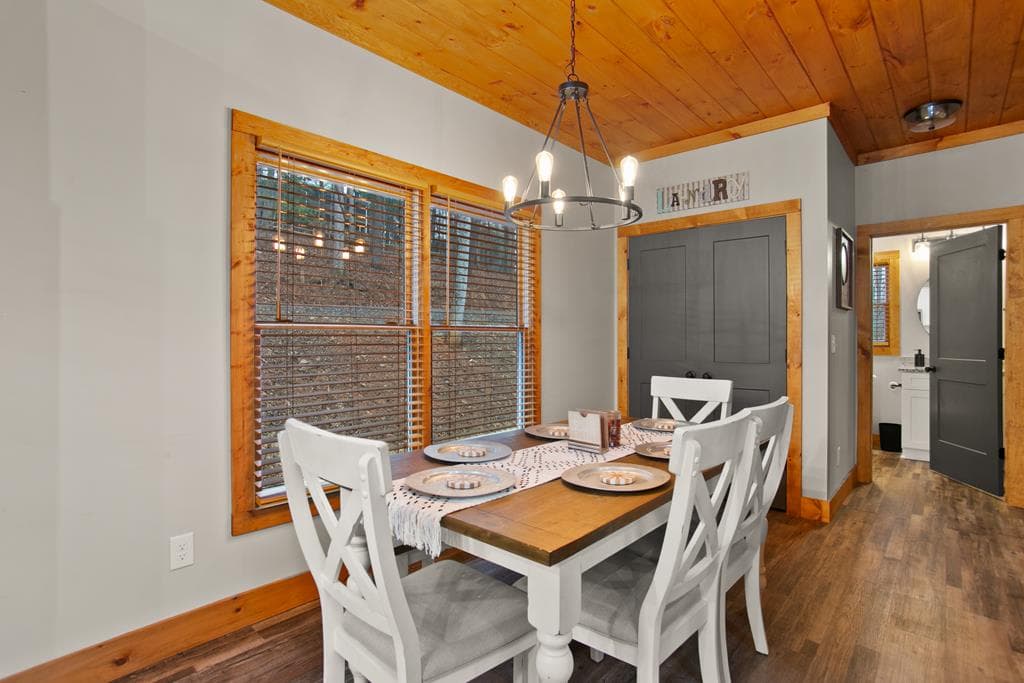 60 Cherokee Trl, Ellijay GA 30540 - Photo