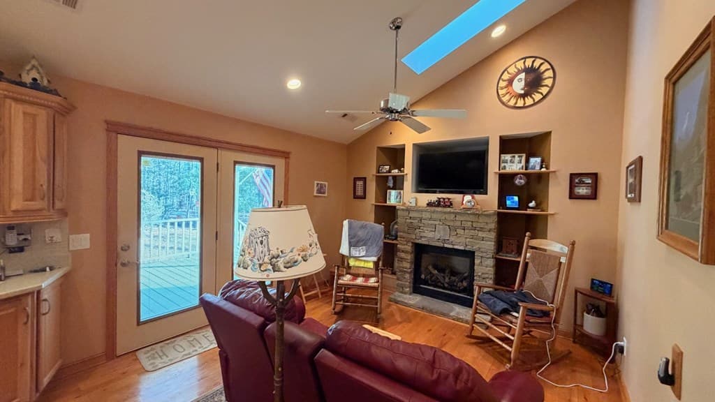 2356 Robin Hood Trail, Hiawassee GA 30546 - Photo