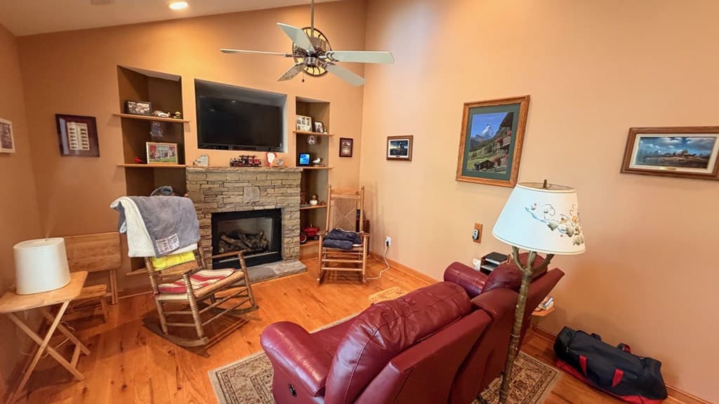 2356 Robin Hood Trail, Hiawassee GA 30546 - Photo