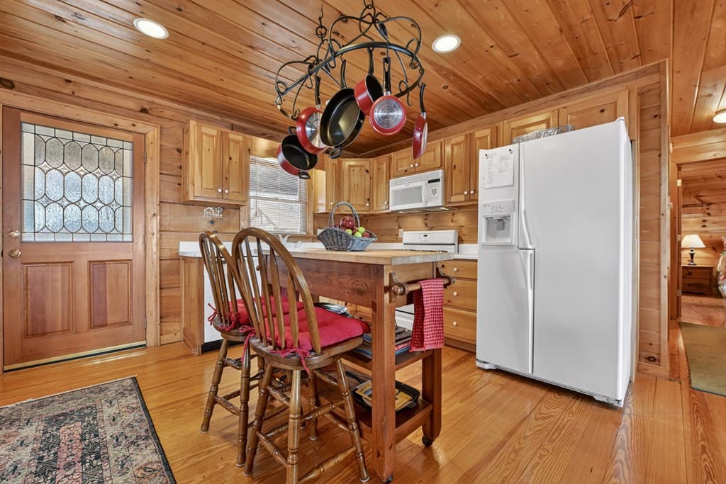1186 Walnut Ridge, Ellijay GA 30536 - Photo