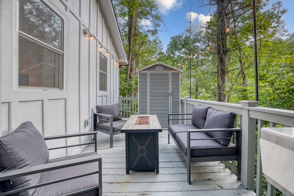 192 Possum Holler Road, Ellijay GA 30536 - Photo