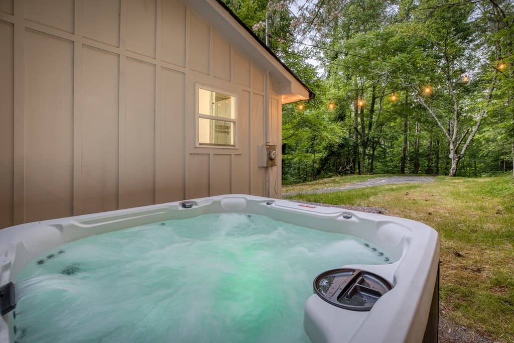 192 Possum Holler Road, Ellijay GA 30536 - Photo