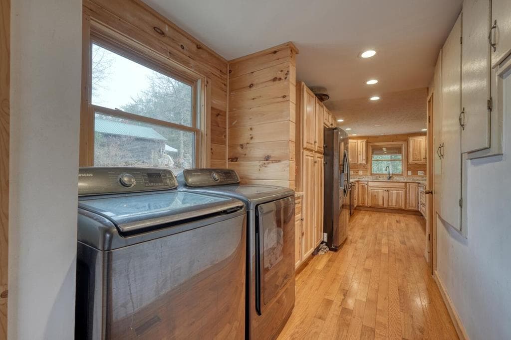 357 Nottely Woods Road E, Blairsville GA 30512 - Photo