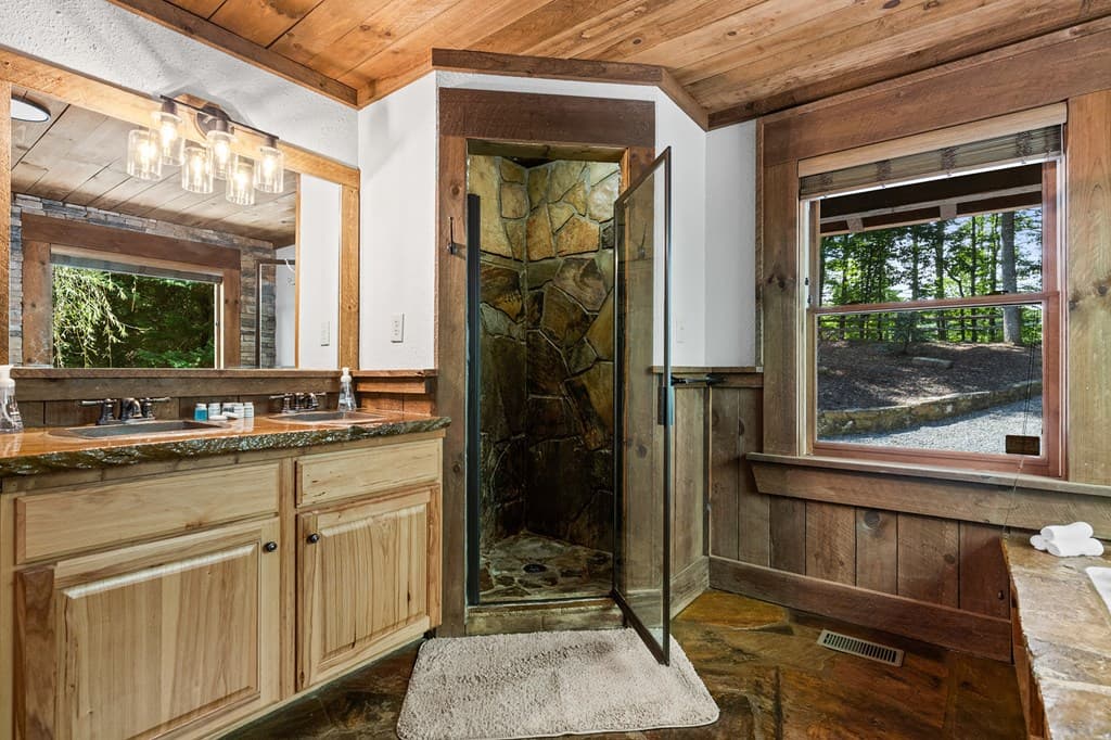 930 Power Dam Road, Blue Ridge GA 30513 - Photo