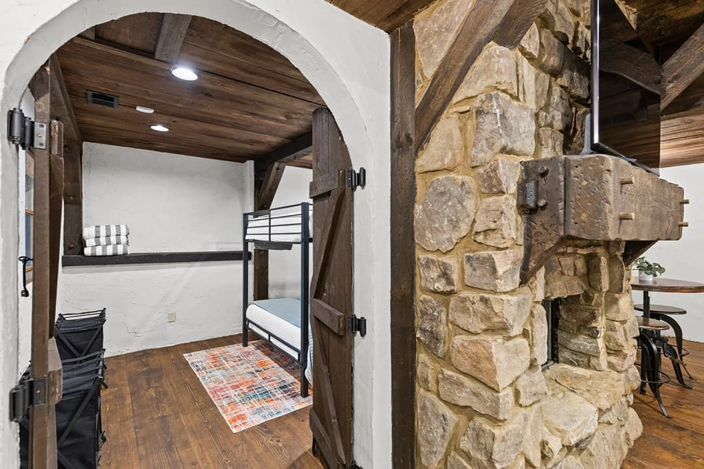 930 Power Dam Road, Blue Ridge GA 30513 - Photo