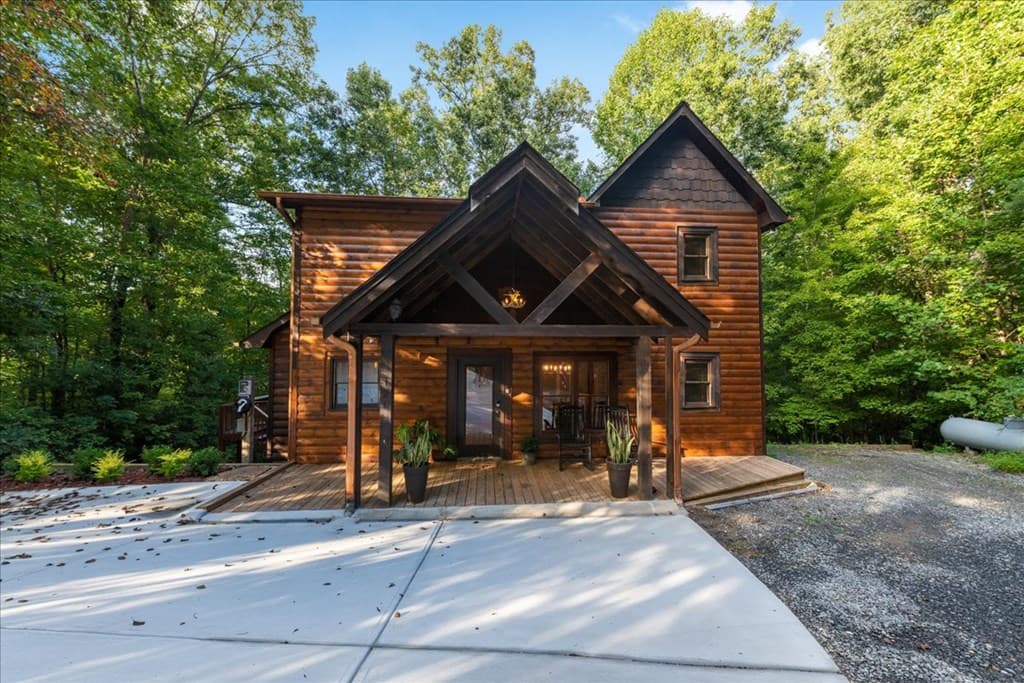 126 Brookwood Drive, Blue Ridge GA 30513 - Photo