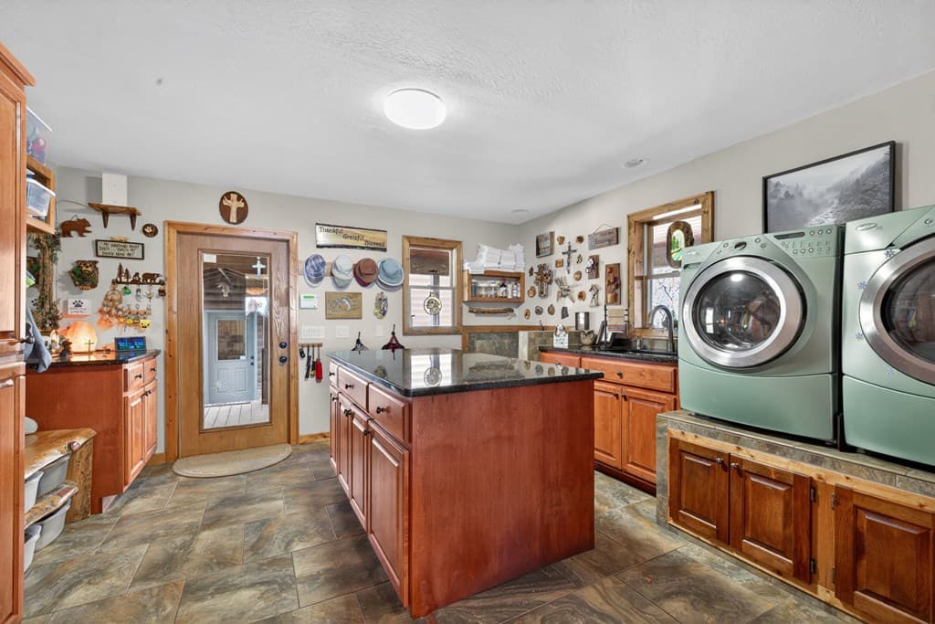 200 Twelve Oaks Drive, Murphy NC 28906 - Photo