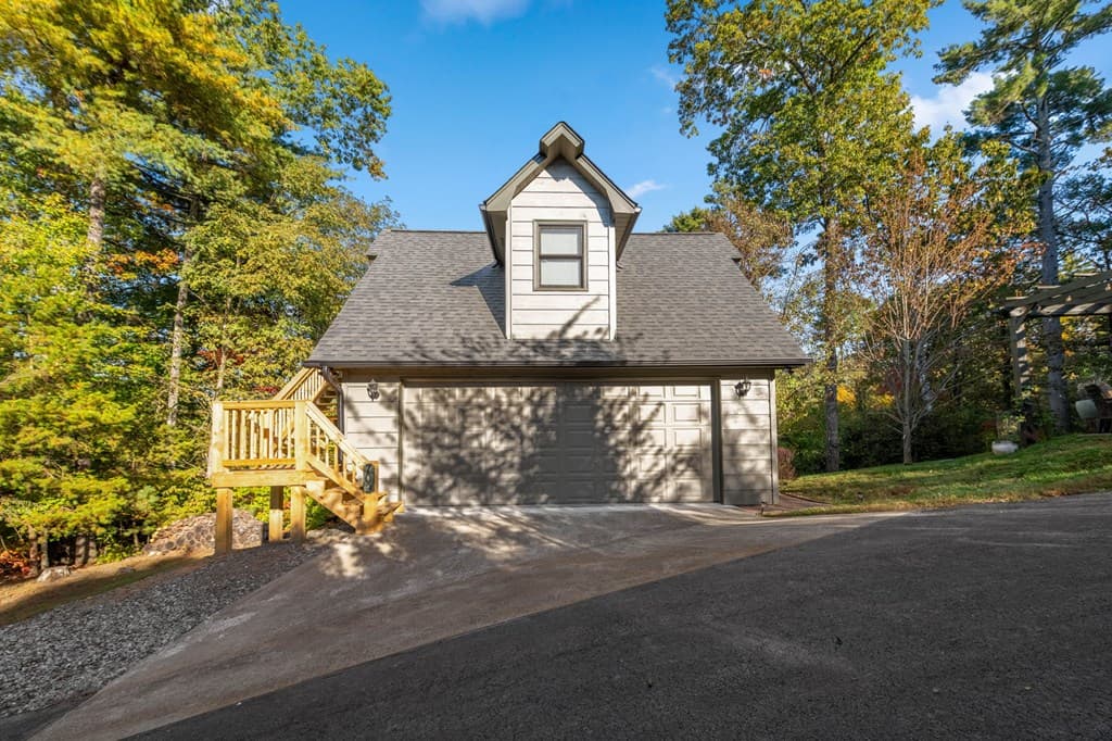 709 Laurel Creek Trail, Blue Ridge GA 30513 - Photo