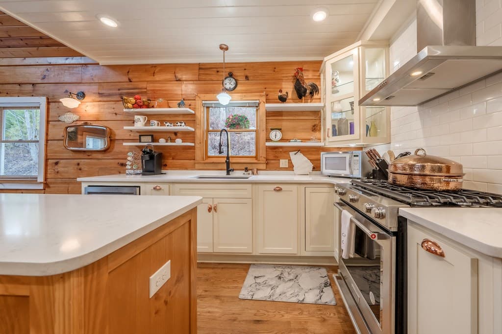 161 Walkabout Creek Road, Morganton GA 30560 - Photo