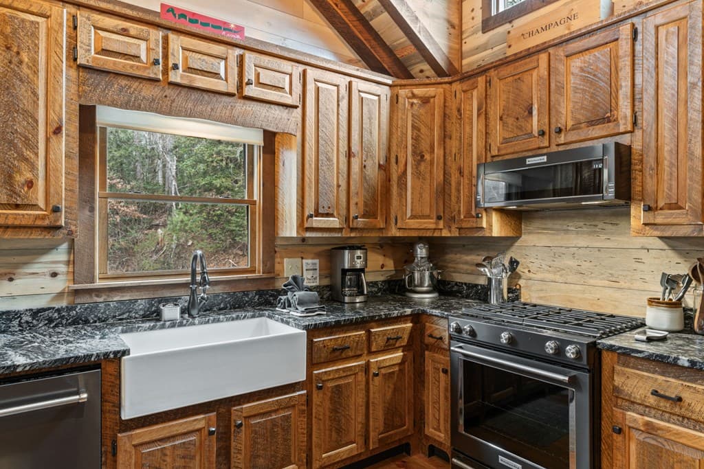 15 Bootleg Mountain Road, Morganton GA 30560 - Photo