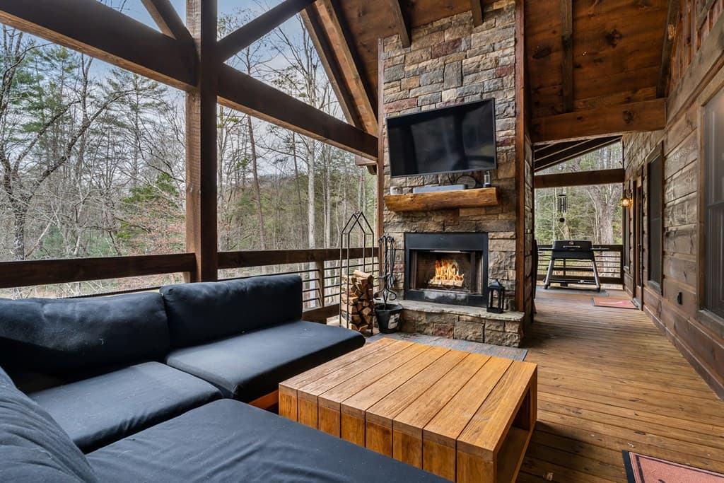 15 Bootleg Mountain Road, Morganton GA 30560 - Photo