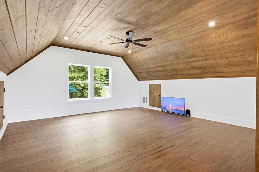 579 Overlook Loop, Young Harris GA 30582 - Photo