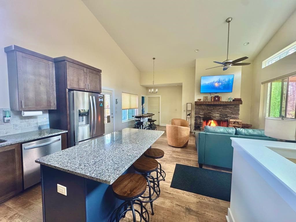 1001 Sunset Road, Epworth GA 30541 - Photo