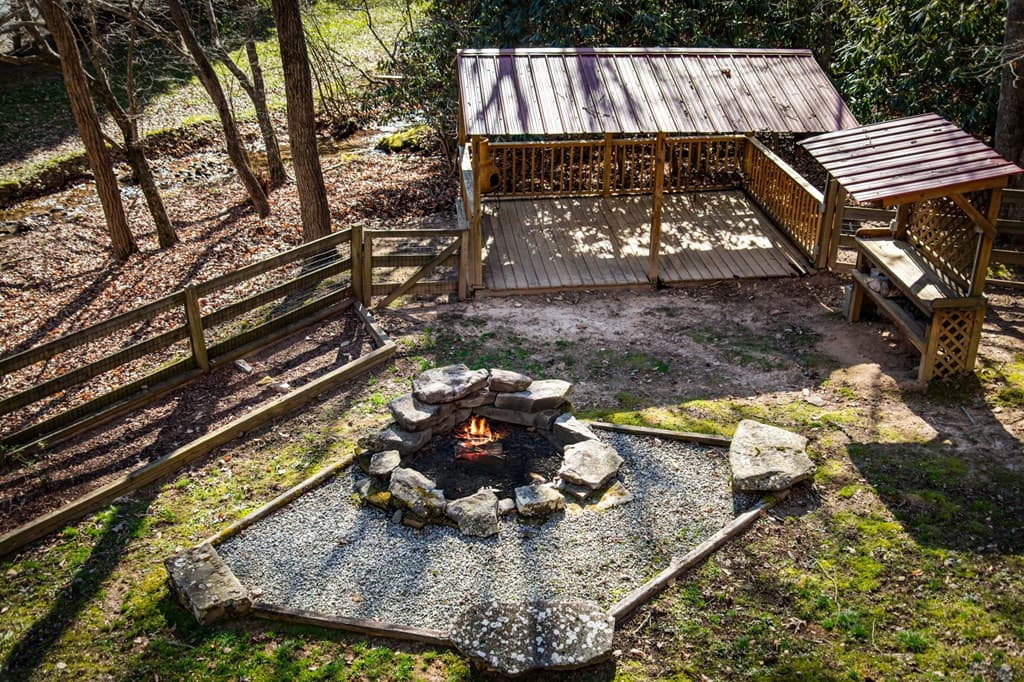65 Jenkins Trail, Blairsville GA 30512 - Photo