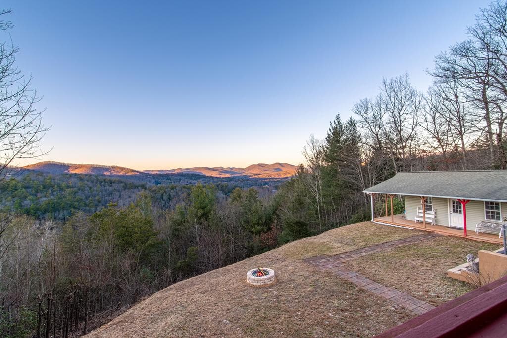 27 Sky High Drive, Blairsville GA 30512 - Photo