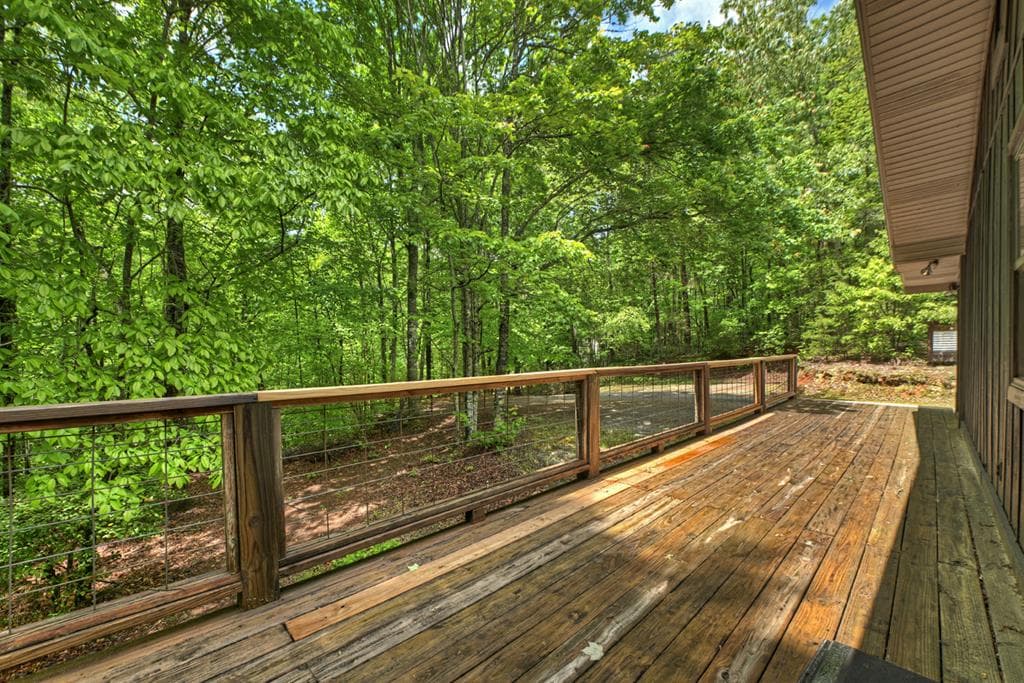 636 Bear Paw Trail, Blue Ridge GA 30513 - Photo