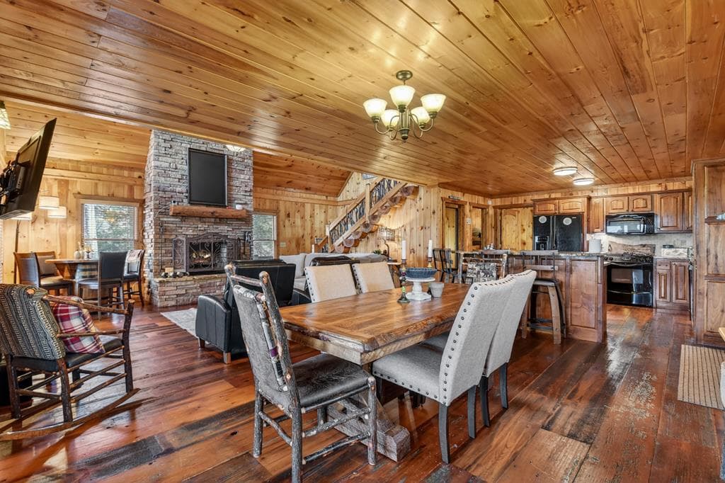 71 Rising Fawn Drive, Mineral Bluff GA 30559 - Photo