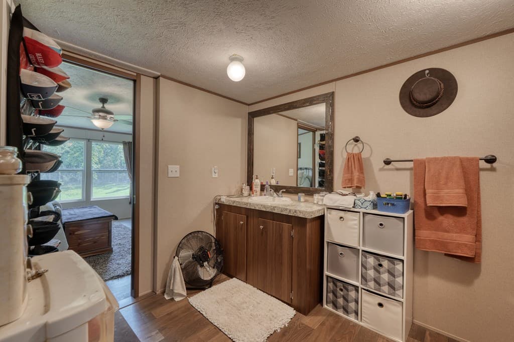 9656 Phillips Road, Young Harris GA 30582 - Photo